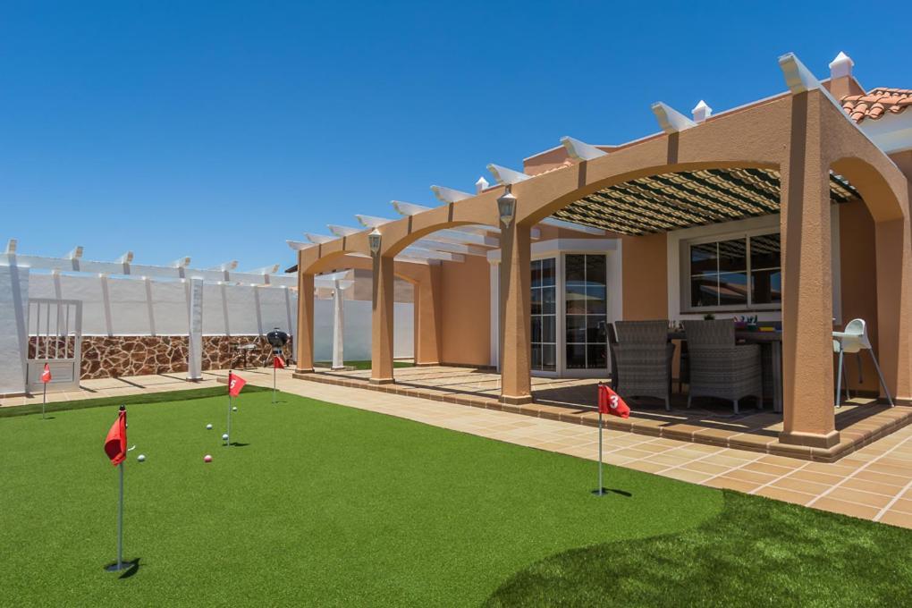 Perfect For Family Holidays With Private Pool, Near Beach And Golf- Villa Ashley Costa De Antigua Extérieur photo
