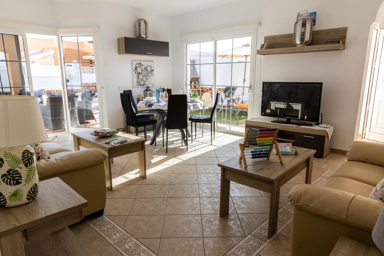 Perfect For Family Holidays With Private Pool, Near Beach And Golf- Villa Ashley Costa De Antigua Extérieur photo