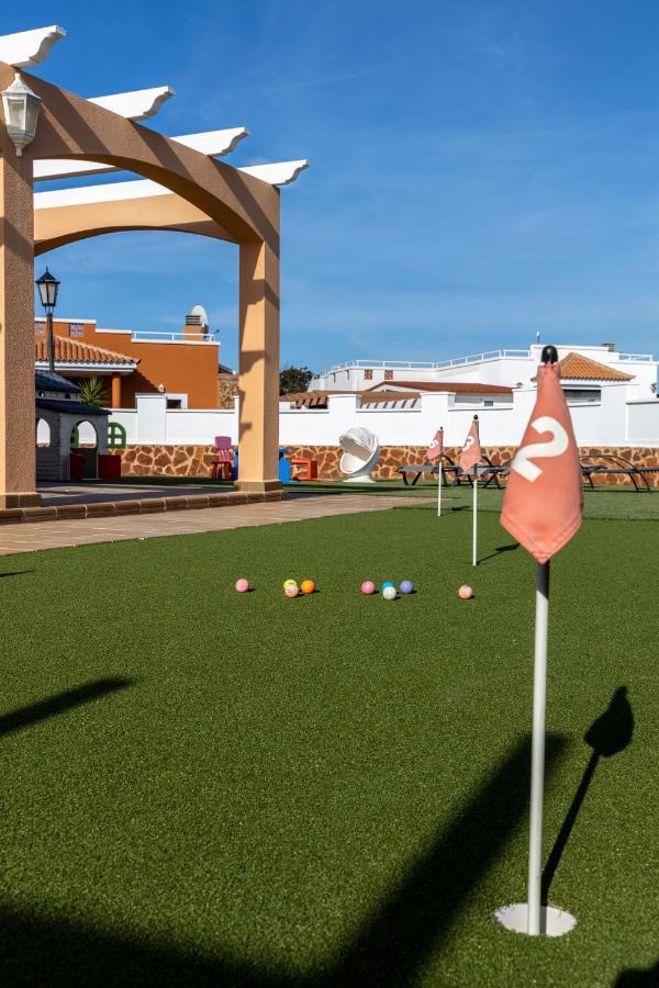 Perfect For Family Holidays With Private Pool, Near Beach And Golf- Villa Ashley Costa De Antigua Extérieur photo
